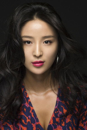 Zhang Miaoer portrait