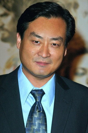 Tom Yi portrait