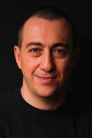 Şehsuvar Aktaş portrait