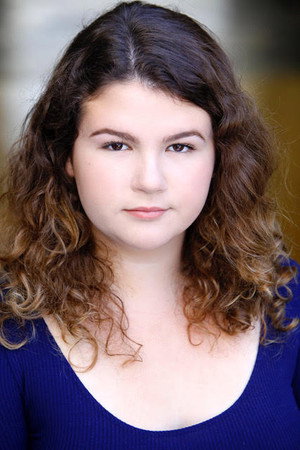 Mia Kaplan portrait