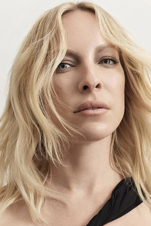 Marie-Mai Bouchard portrait