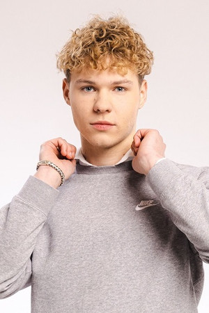 Aaron Bezemer portrait
