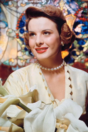 Jean Peters portrait