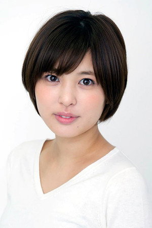 Moe Arai portrait