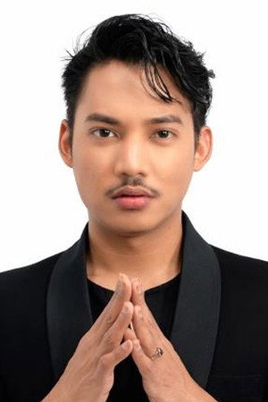 Hael Husaini portrait