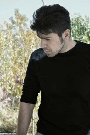 Arash Mahankia portrait