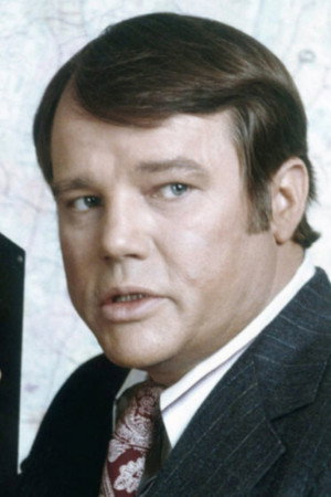 Joe Don Baker portrait