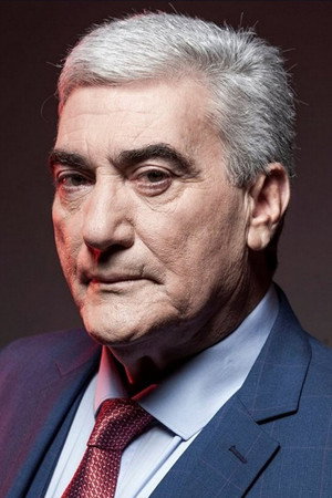 Nikos Nikolaou portrait