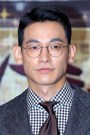 Jung Suk-won portrait