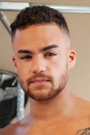Beaux Banks portrait