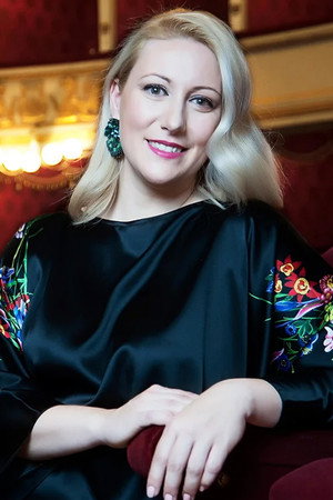 Saioa Hernández portrait