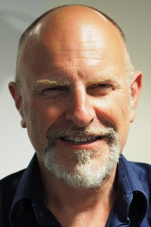 Simon Evans portrait