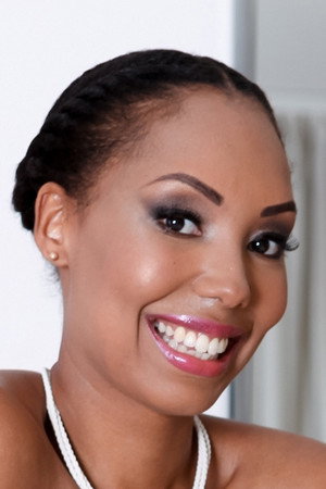 Sade Rose portrait