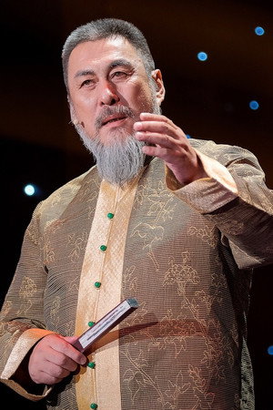 Lu Shuming portrait