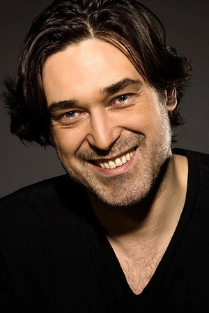 Burak Hakkı portrait