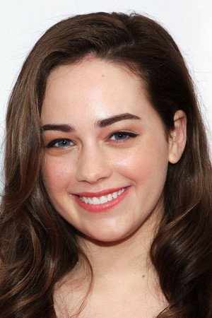 Mary Mouser portrait