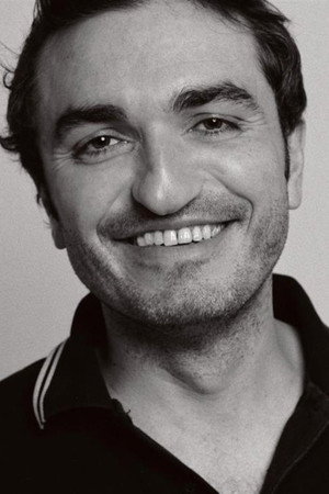 Roland Menou portrait