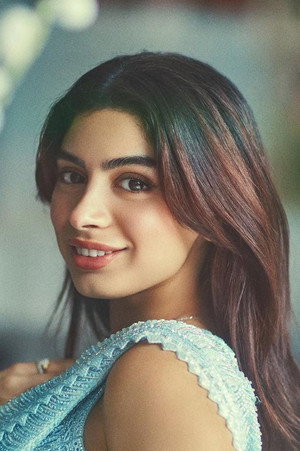 Khushi Kapoor portrait