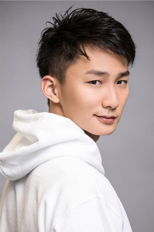 Zhang Yiduo portrait