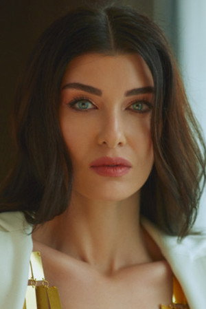 Aslıhan Güner portrait