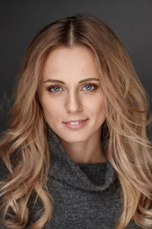 Adina Ștețcu portrait