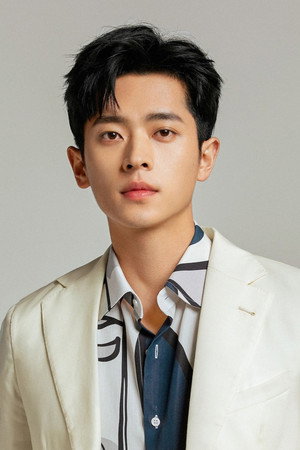 Ryan Cheng portrait