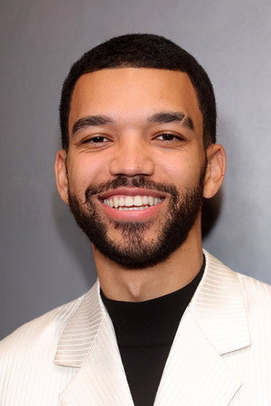 Justice Smith portrait