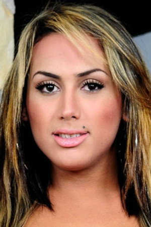 Juliana Souza portrait