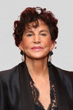 Mercedes Ruehl portrait