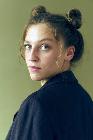 Laura-Sophie Warachewicz portrait