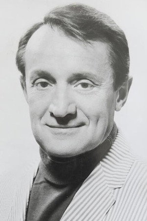 Leo Fuchs portrait