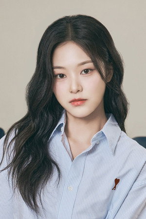 HyunJin portrait