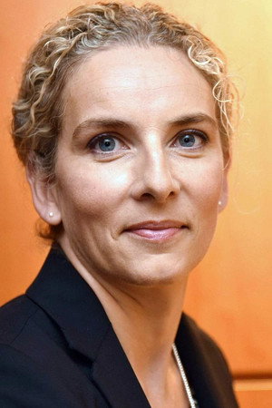Delphine Batho portrait