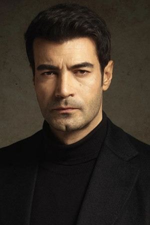 Murat Ünalmış portrait