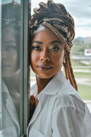 Mariana Nunes portrait