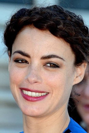 Bérénice Bejo portrait