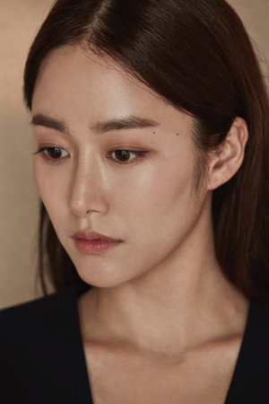 Jeon Hye-bin portrait