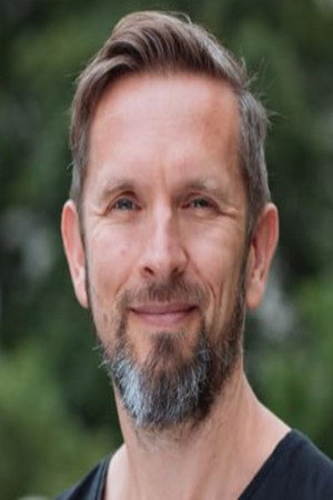 Steve Aplin portrait
