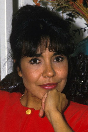 Nadia Samir portrait