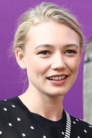 Oksana Akinshina portrait