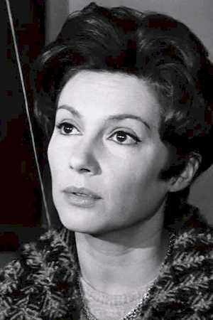 Nadine Alari portrait