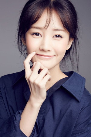 Li Yitong portrait