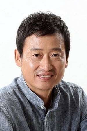 Yoo Seung-mok portrait