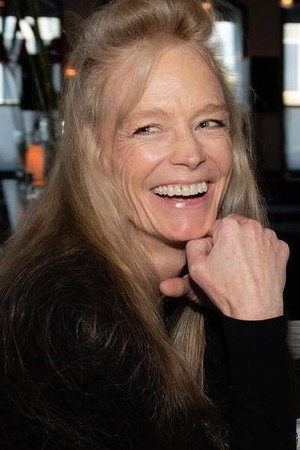 Suzy Amis portrait
