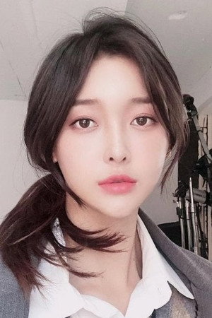 Han Se-min portrait