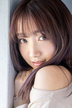 Anna Kami portrait