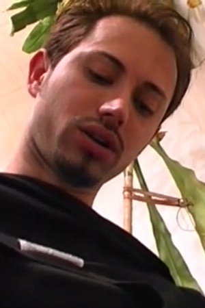 Alex Drago portrait