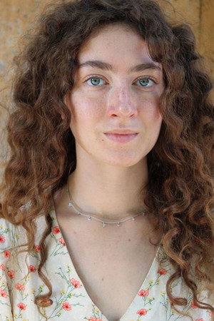 Mina Christ portrait
