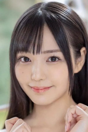 Momona Koibuchi portrait