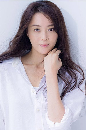 Arisa Mizuki portrait